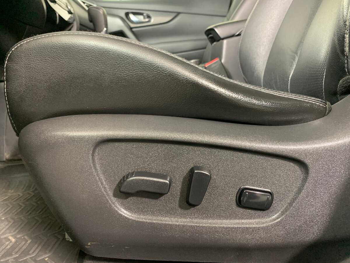 Nissan X-Trail с пробегом — 2016 год. Фото: #16