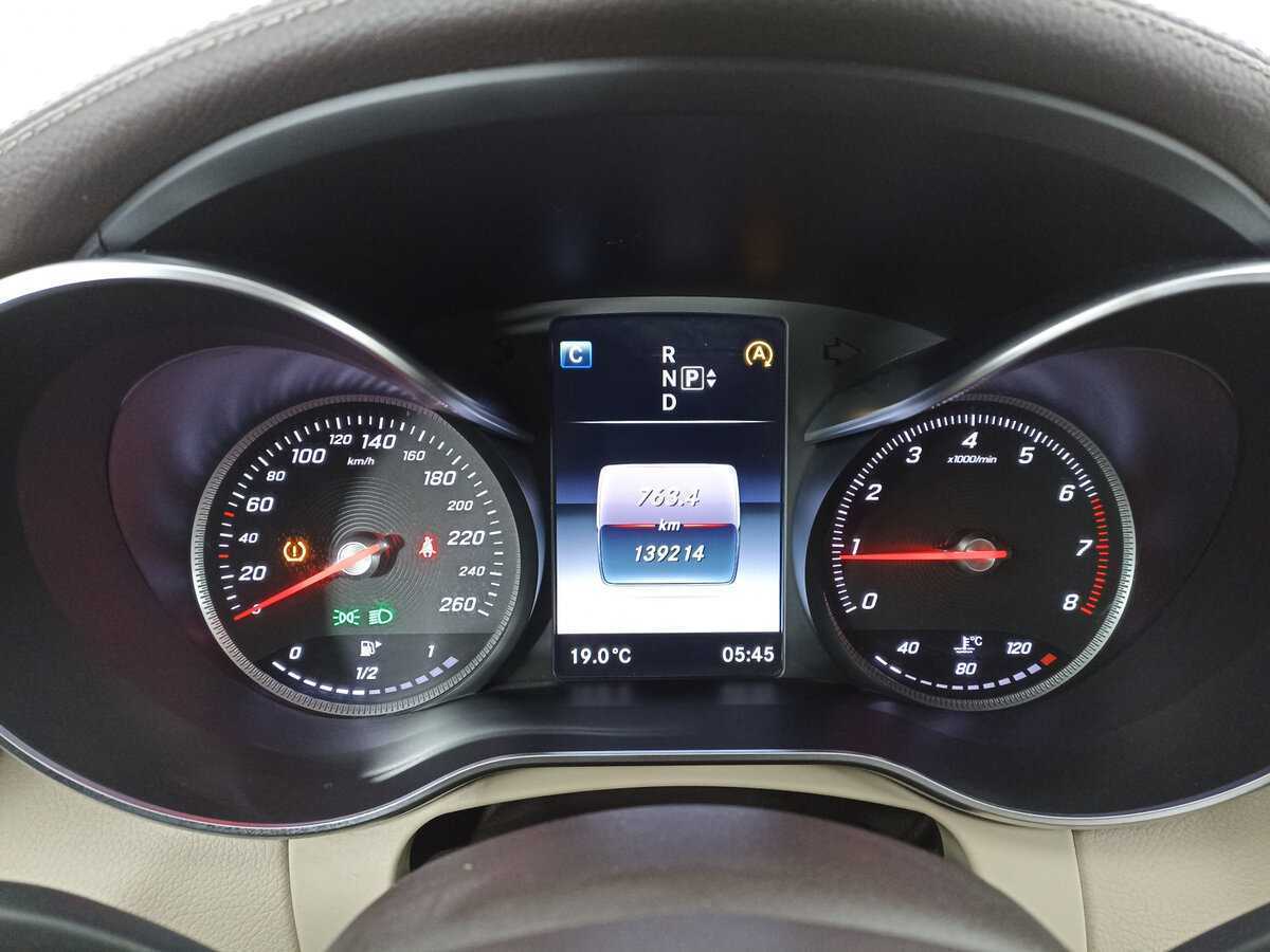 Mercedes-Benz C-Класс с пробегом — 2014 год. Фото: #12