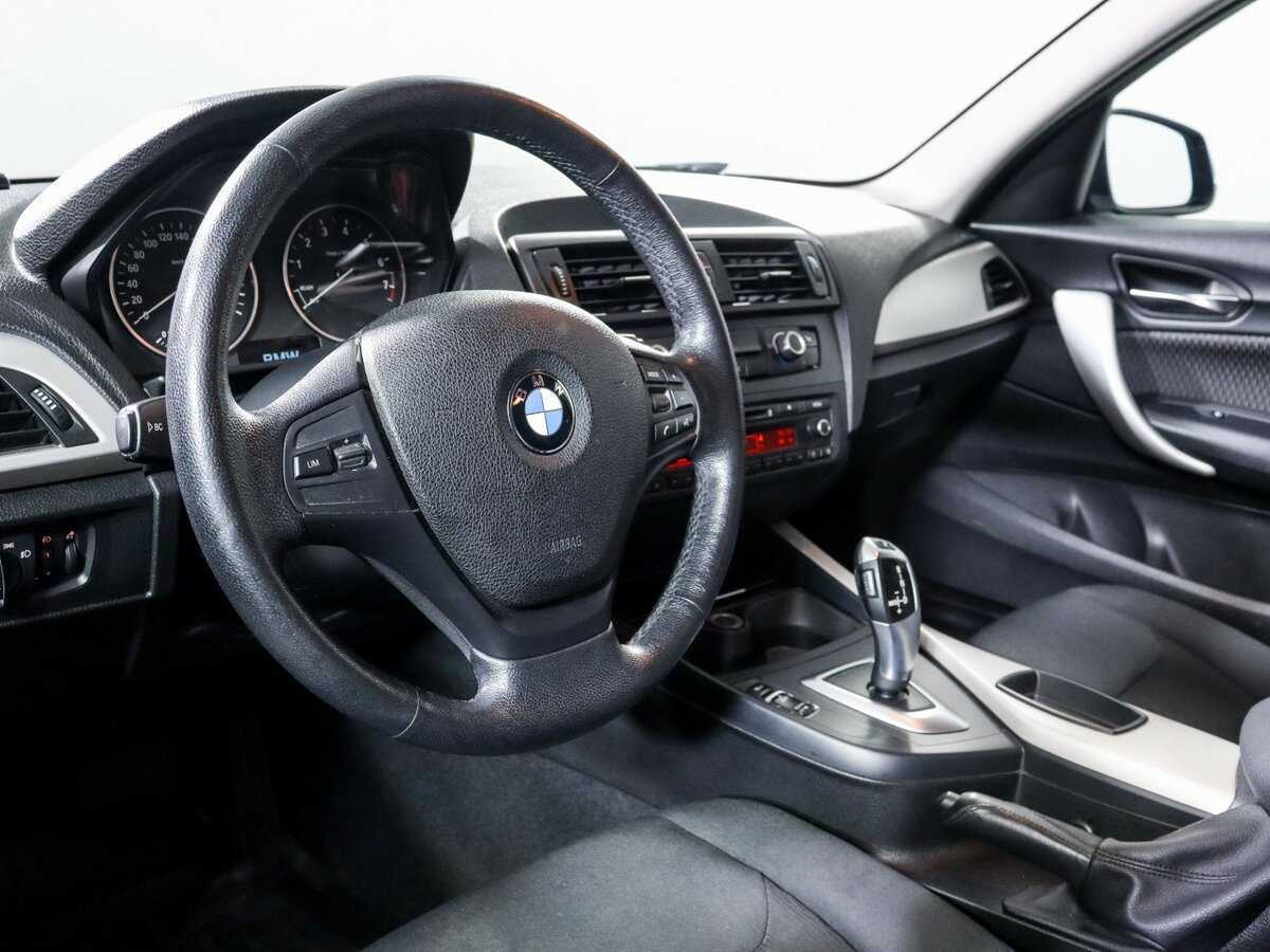 BMW 1 серии с пробегом — 2013 год. Фото: #10