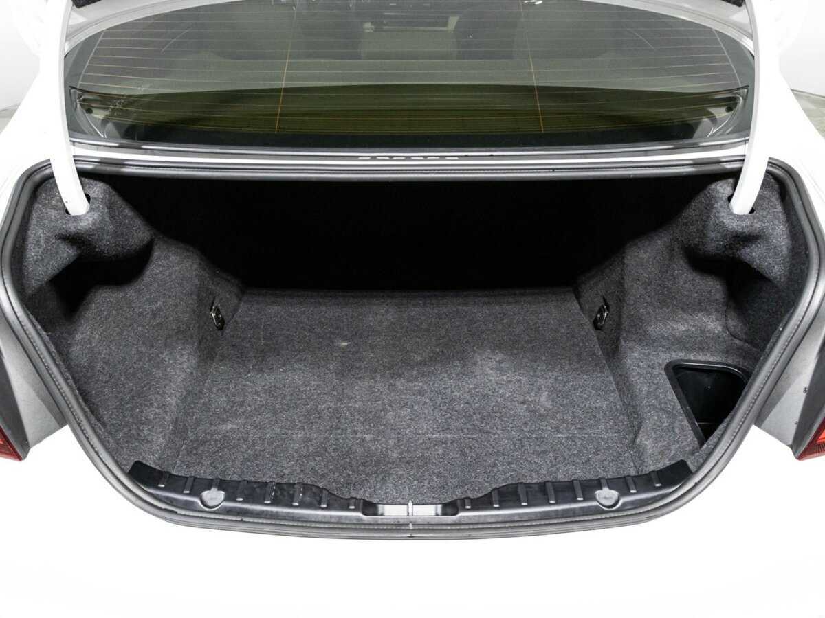 BMW 5 серии с пробегом — 2014 год. Фото: #13