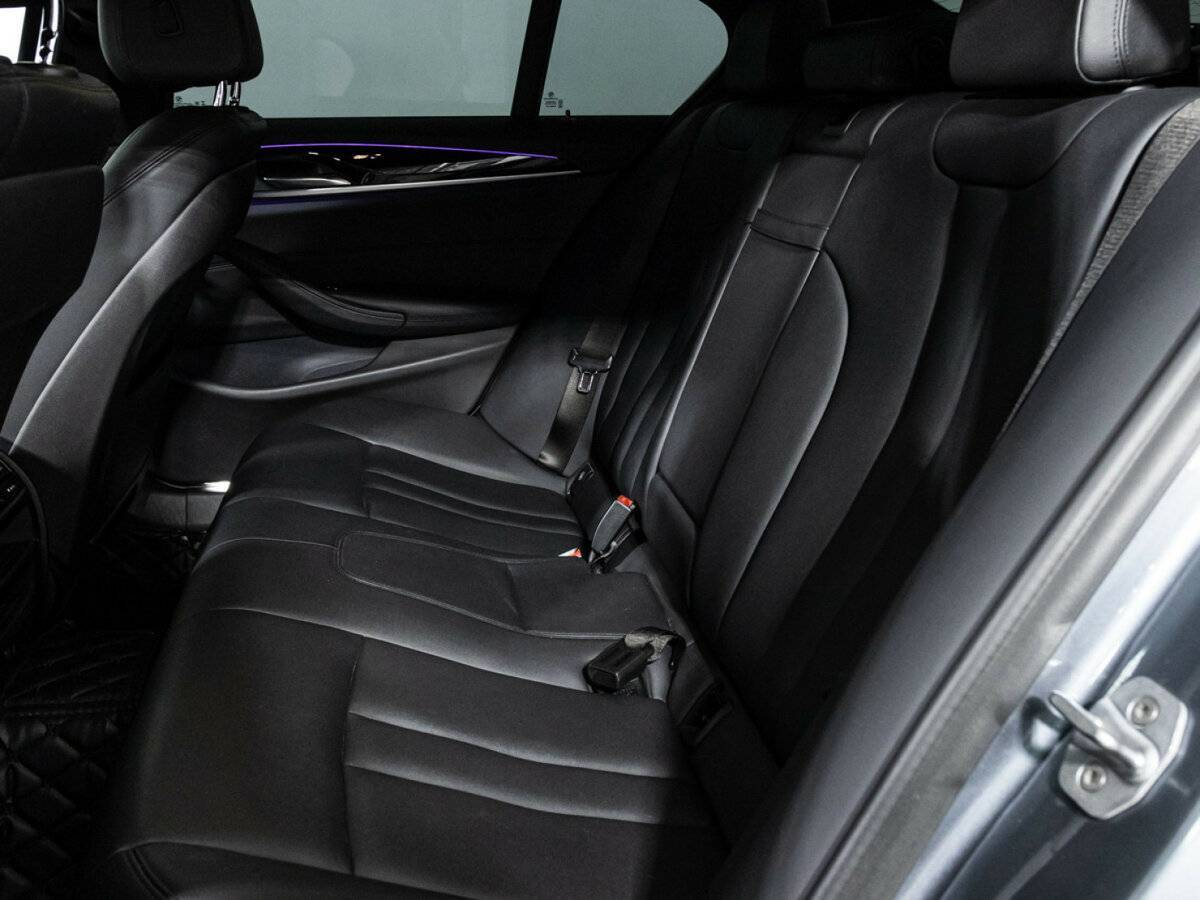 BMW 5 серии с пробегом — 2017 год. Фото: #9