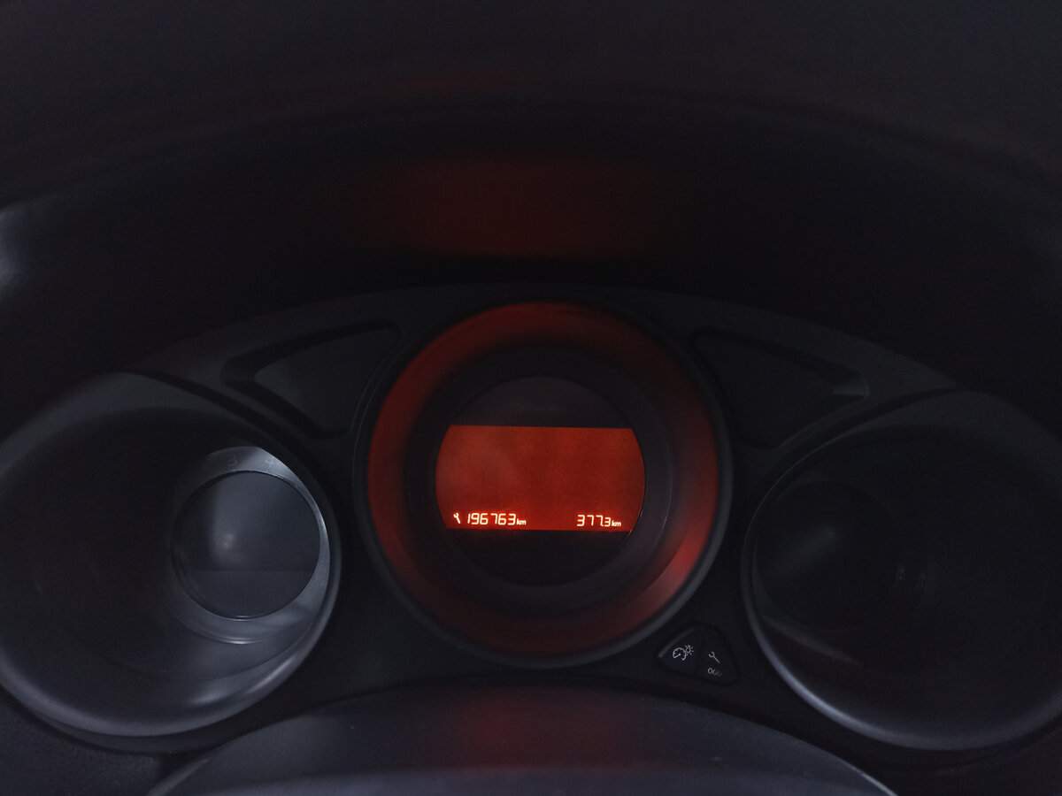 Citroen C4 с пробегом — 2012 год. Фото: #12