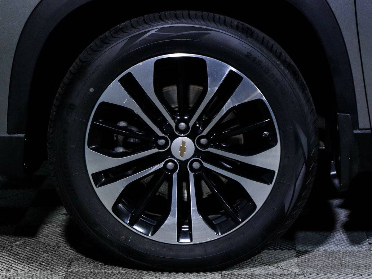 Chevrolet Captiva с пробегом — 2022 год. Фото: #9