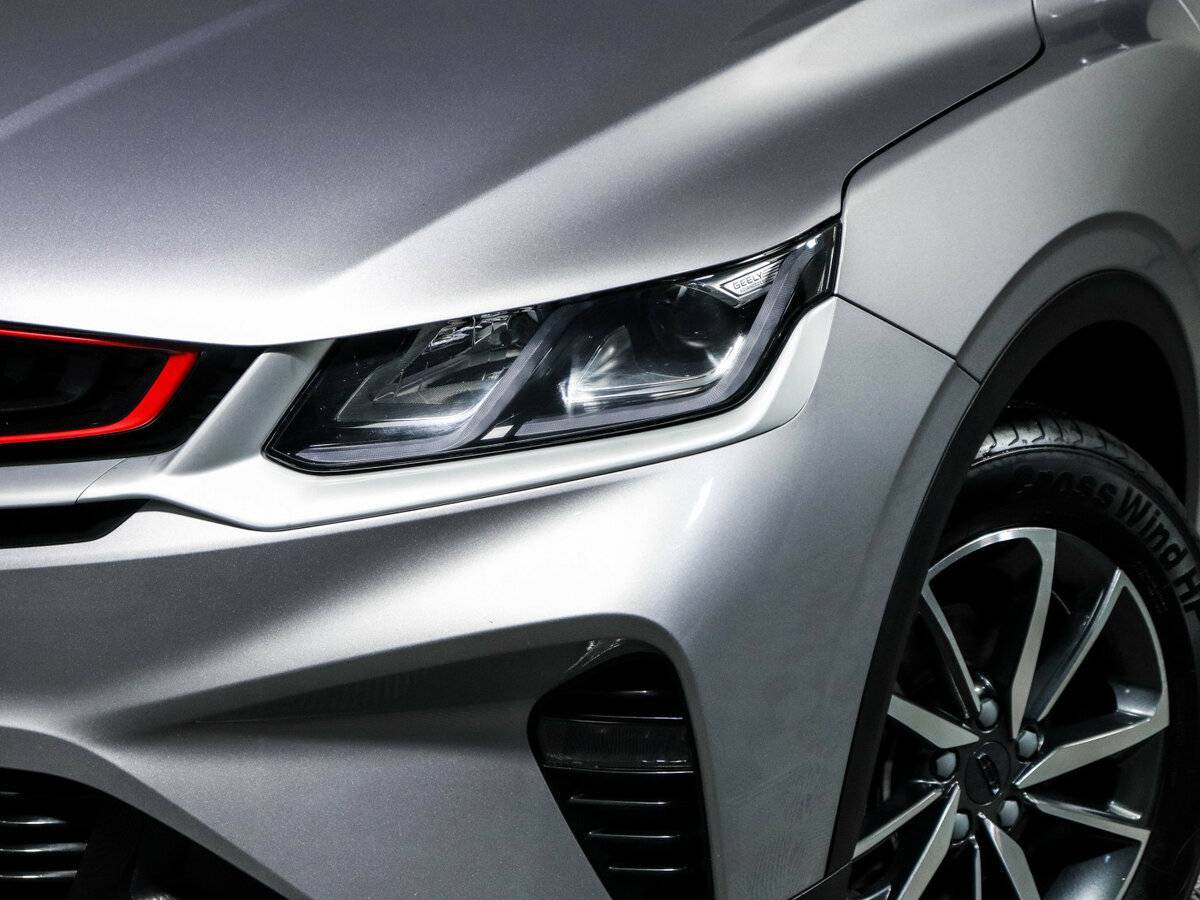 Geely Coolray с пробегом — 2023 год. Фото: #12