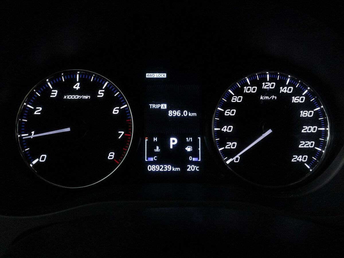 Mitsubishi Outlander с пробегом — 2018 год. Фото: #11