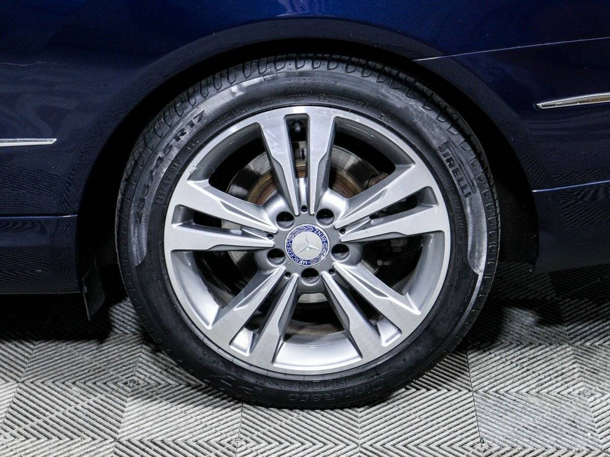 Mercedes-Benz E-Класс с пробегом — 2014 год. Фото: #10