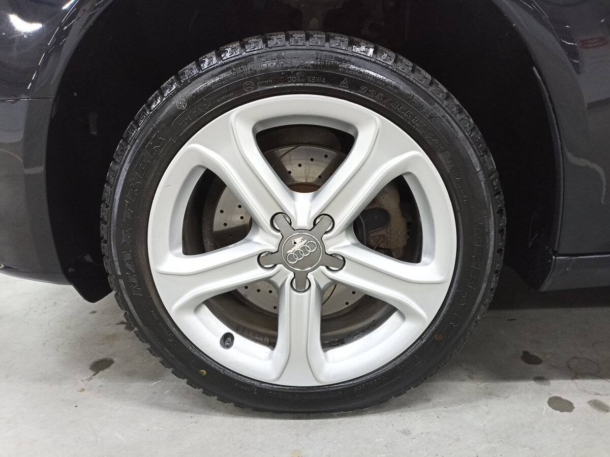 Audi A4 с пробегом — 2013 год. Фото: #17