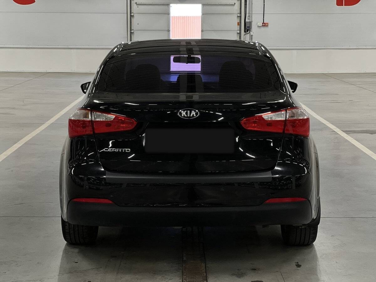 Kia Cerato с пробегом — 2014 год. Фото: #5