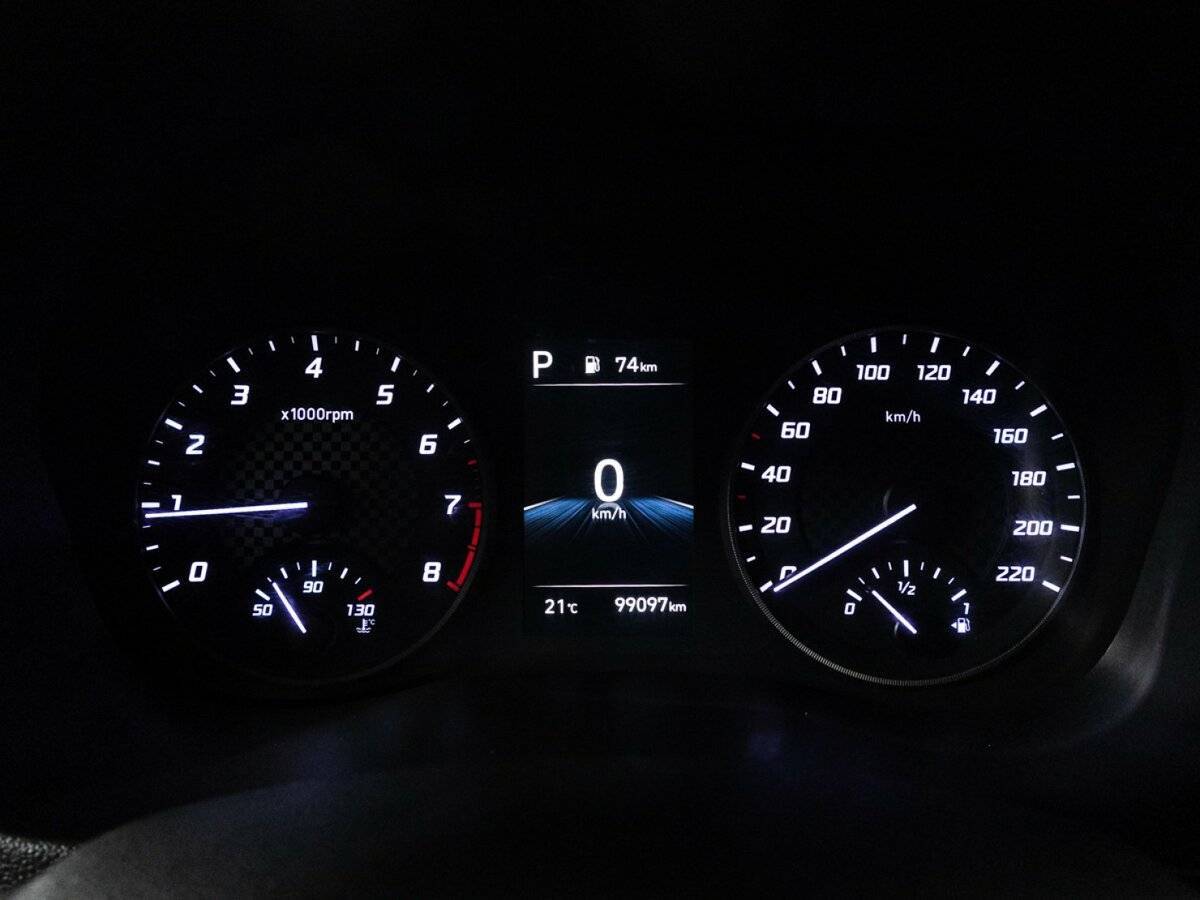 Hyundai Solaris с пробегом — 2020 год. Фото: #11