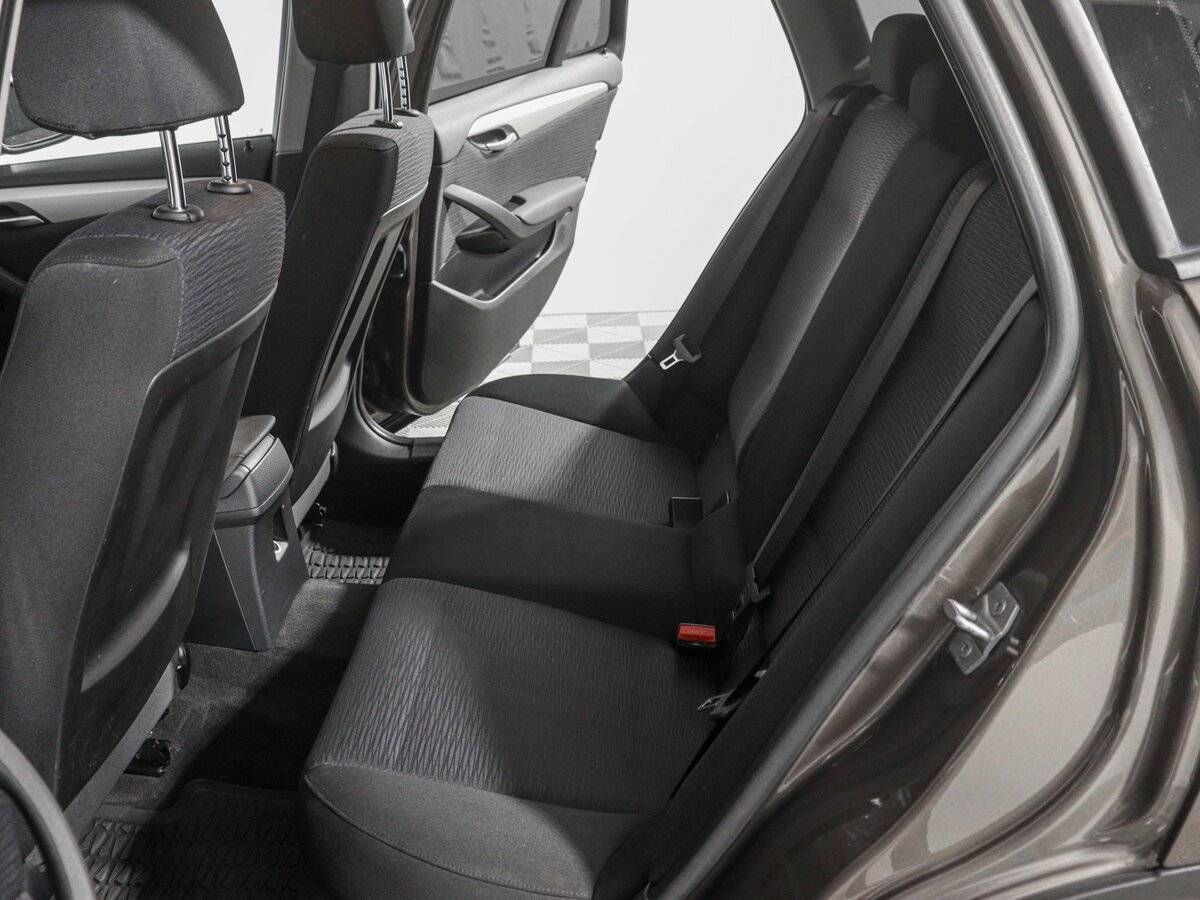 BMW X1 с пробегом — 2014 год. Фото: #8