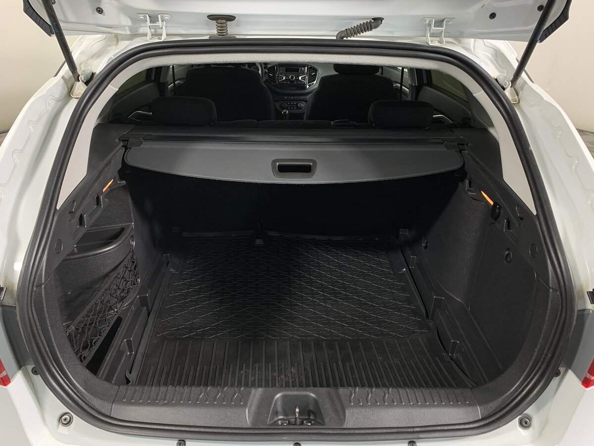 Lada (ВАЗ) Vesta с пробегом — 2021 год. Фото: #18