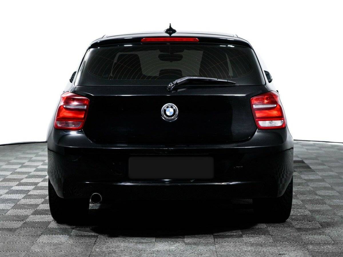 BMW 1 серии с пробегом — 2013 год. Фото: #5
