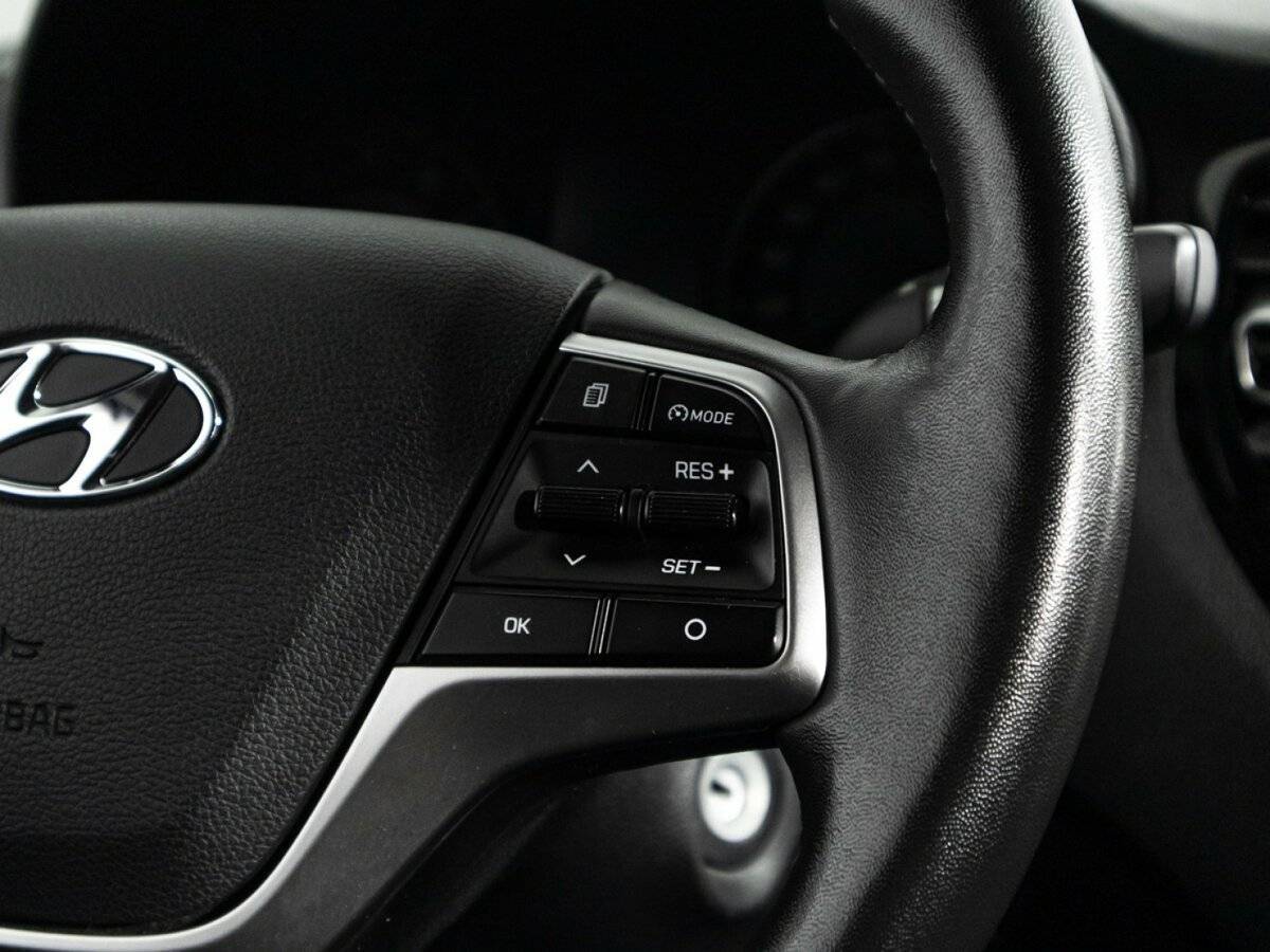 Hyundai Solaris с пробегом — 2020 год. Фото: #16