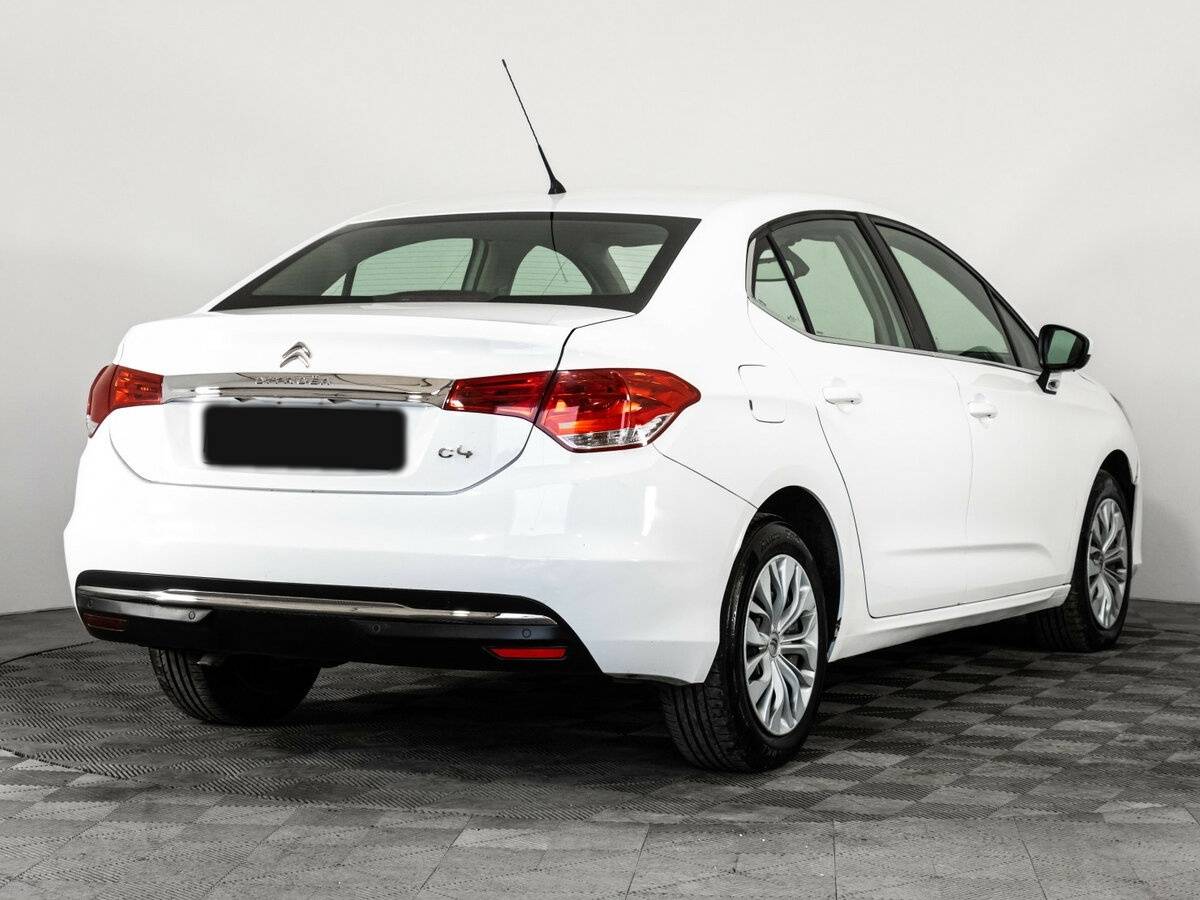 Citroen C4 с пробегом — 2018 год. Фото: #3