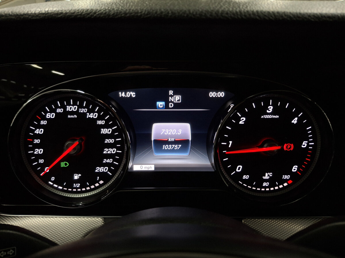 Mercedes-Benz E-Класс с пробегом — 2018 год. Фото: #11