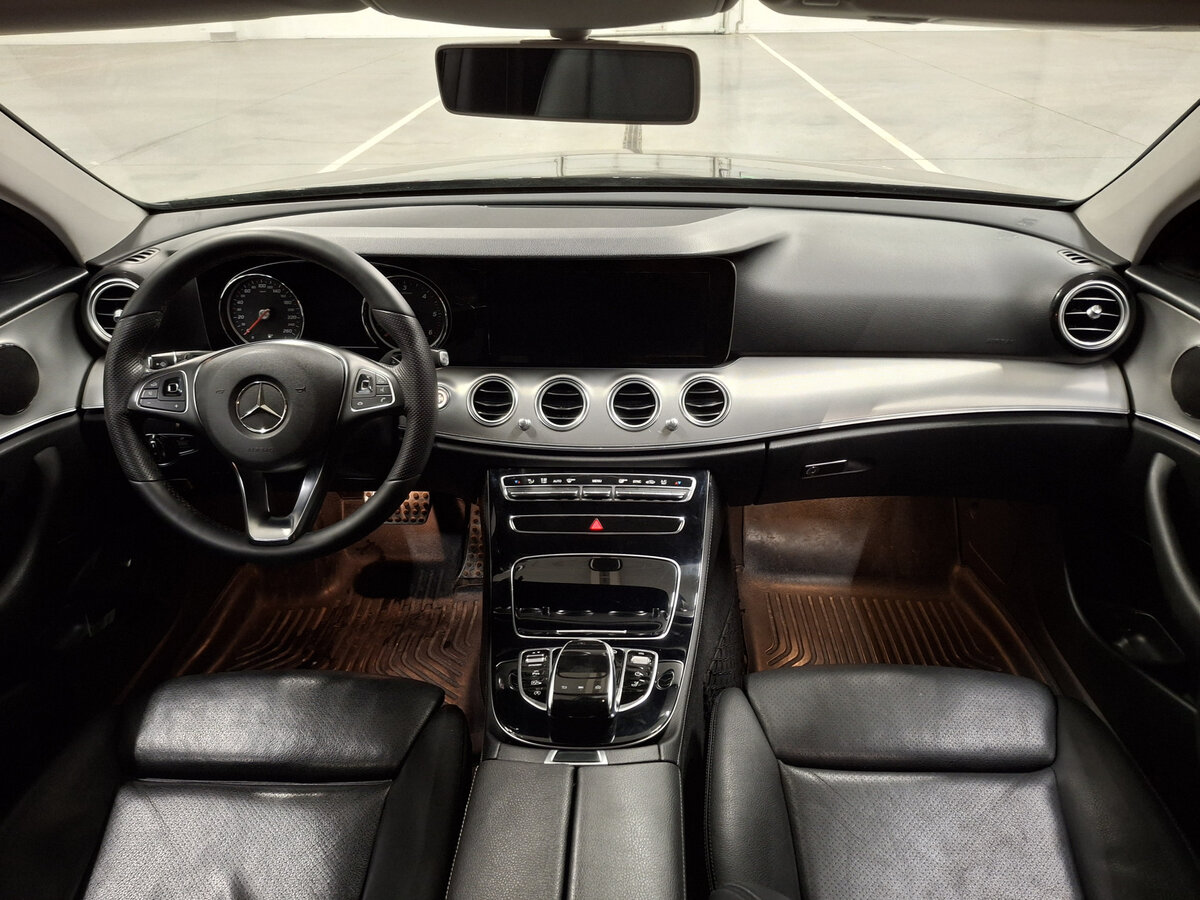 Mercedes-Benz E-Класс с пробегом — 2018 год. Фото: #12