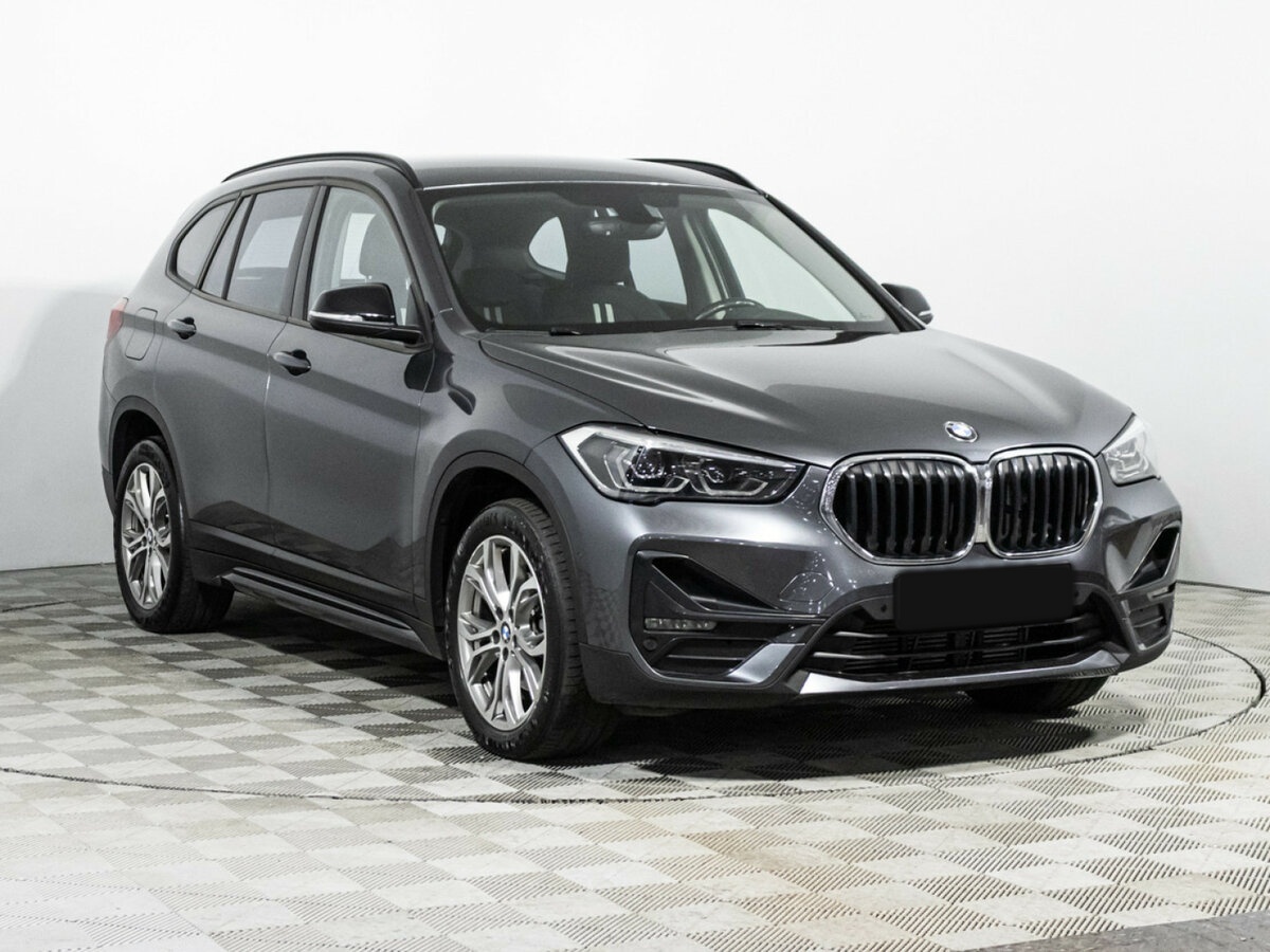 BMW X1 с пробегом — 2019 год. Фото: #2