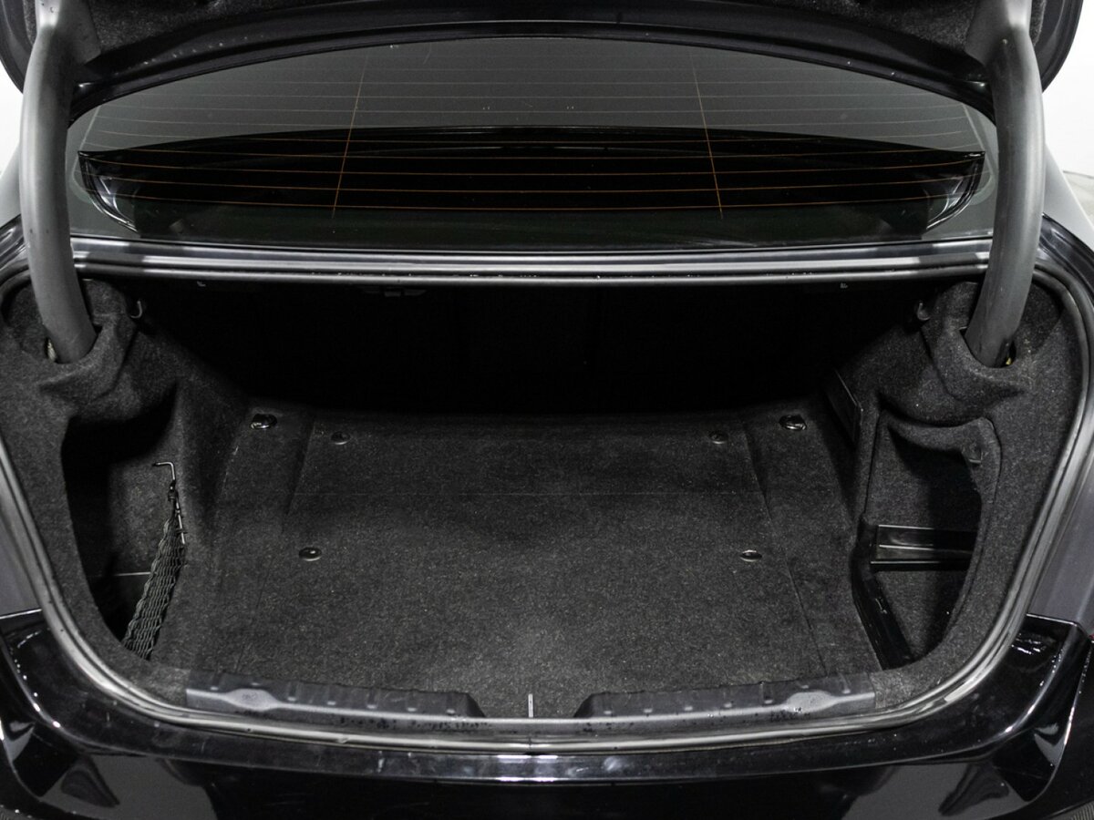 BMW 3 серии с пробегом — 2013 год. Фото: #17