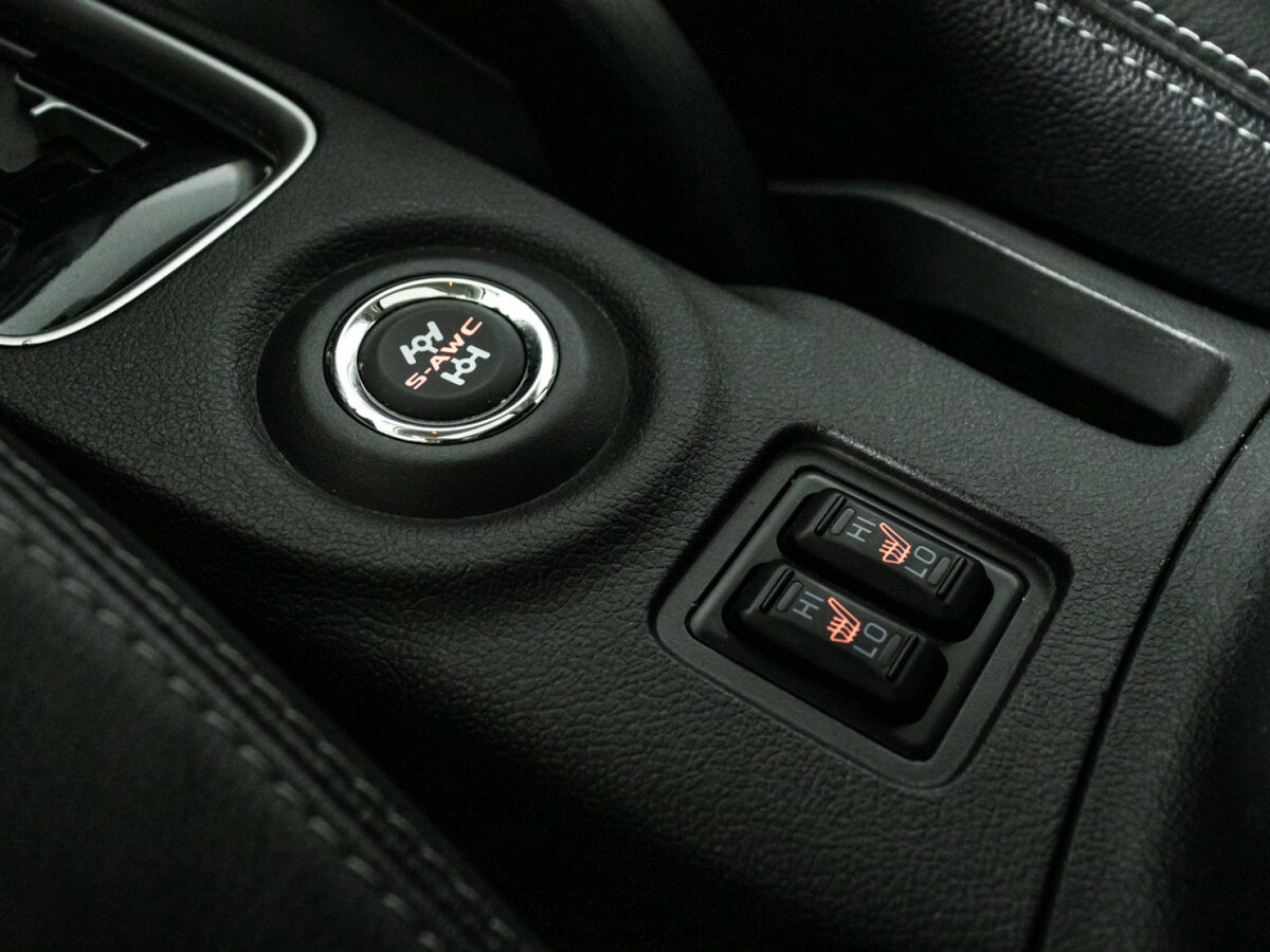 Mitsubishi Outlander с пробегом — 2014 год. Фото: #17