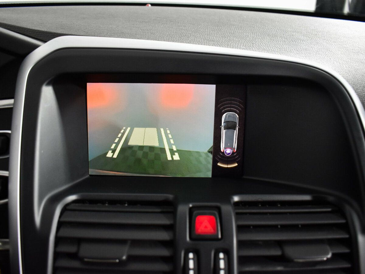 Volvo XC60 с пробегом — 2017 год. Фото: #13